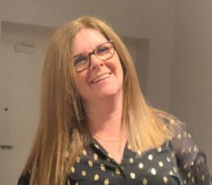 Louise Cross